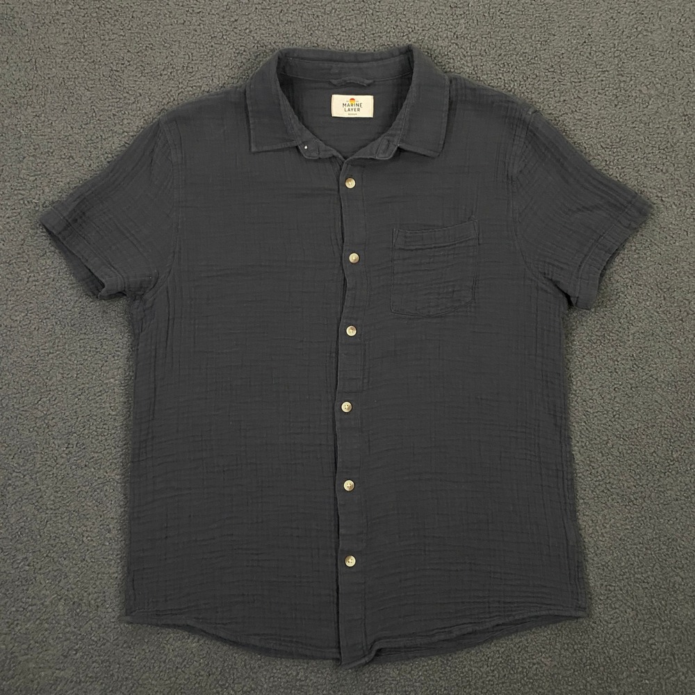 Dark Gray Short-Sleeve Button-Up Shirt – Casual Men’s Shirt